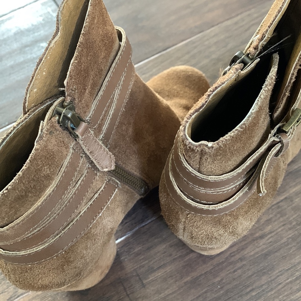BP Booties - Picture 2 of 2